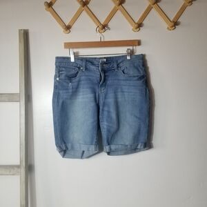 TIME AND TRU WOMEN'S DENIM MID-RISE SHORTS SIZE 14